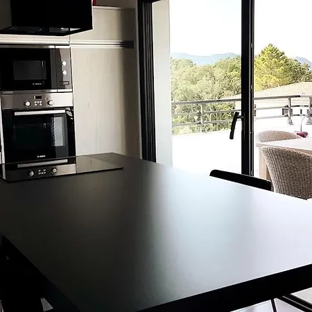 Apartmán Appt Moderne Pour 4/6, Dans Avec Piscine Porto-Vecchio (Corsica)
