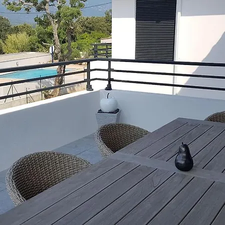 Appt Moderne Pour 4/6, Dans Avec Piscine Daire *